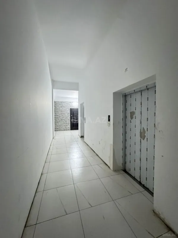 Satılır 4 otaqlı mənzil 170 m²
