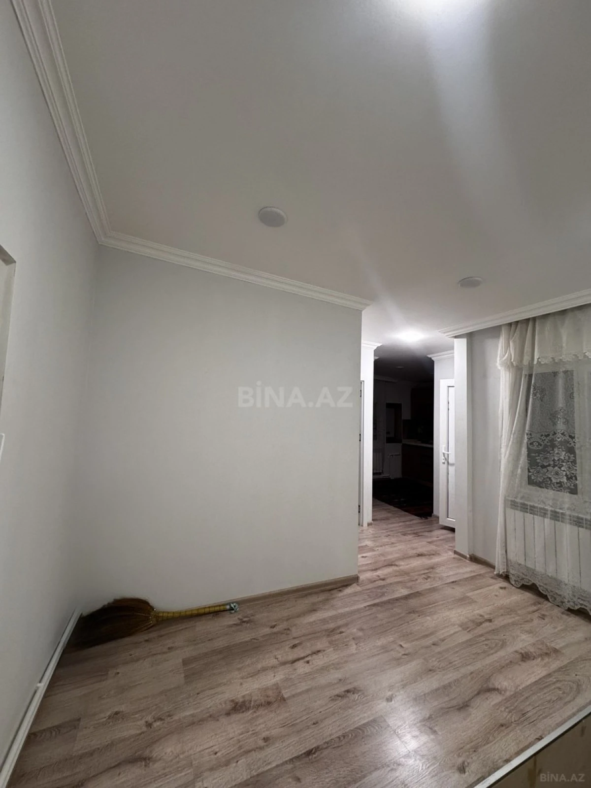 Kirayə verilir 2 otaqlı mənzil 50 m²