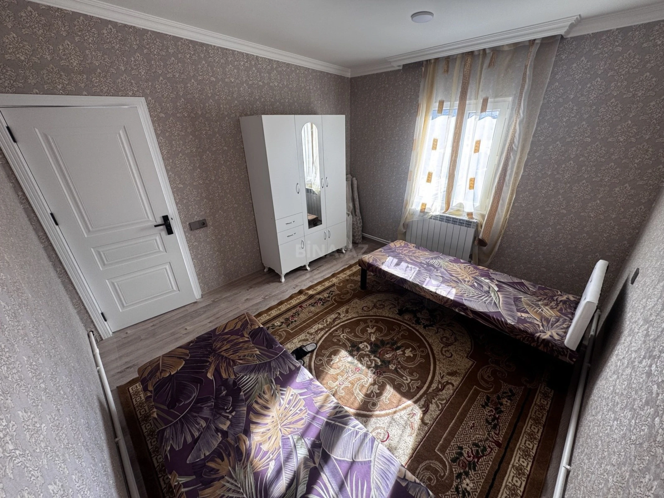 Kirayə verilir 2 otaqlı mənzil 50 m²