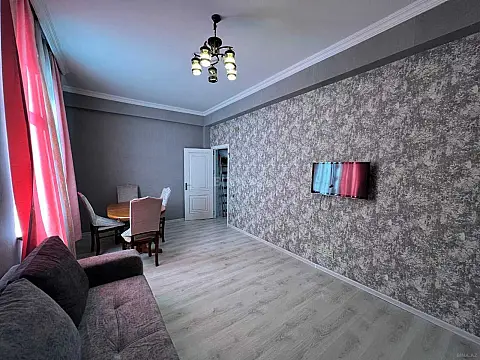 Kirayə verilir 2 otaqlı mənzil 65 m² — Bakı, Yasamal 2 otaq 65.00 m²