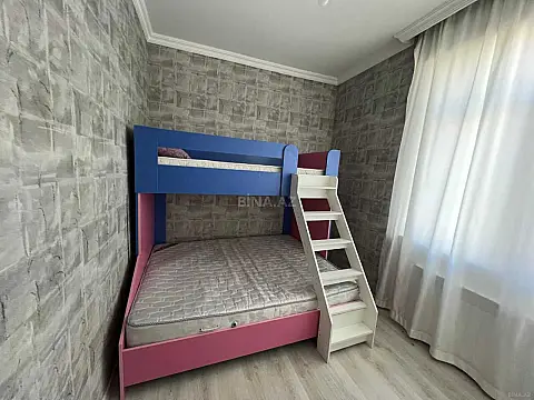 Kirayə verilir 2 otaqlı mənzil 65 m²
