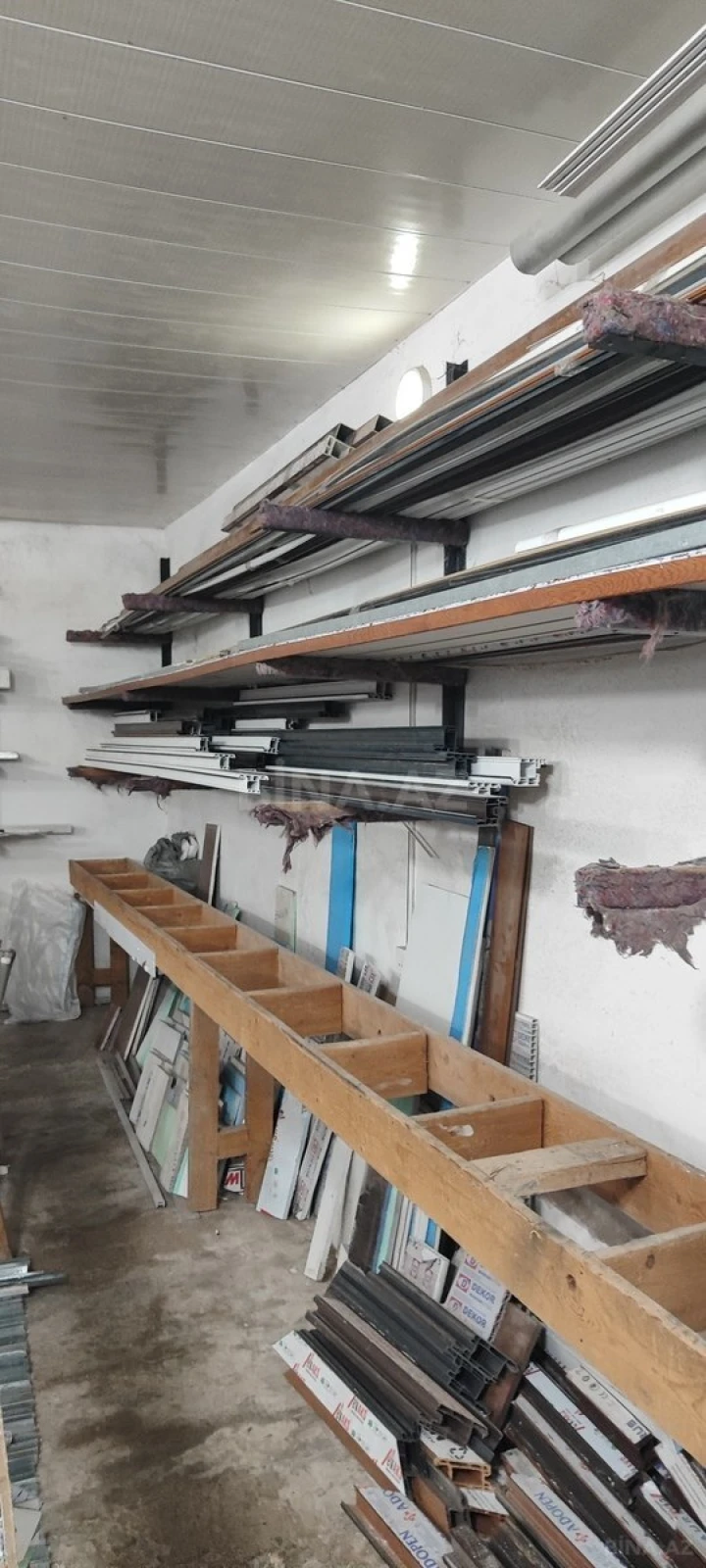 Kirayə verilir obyekt 70 m²