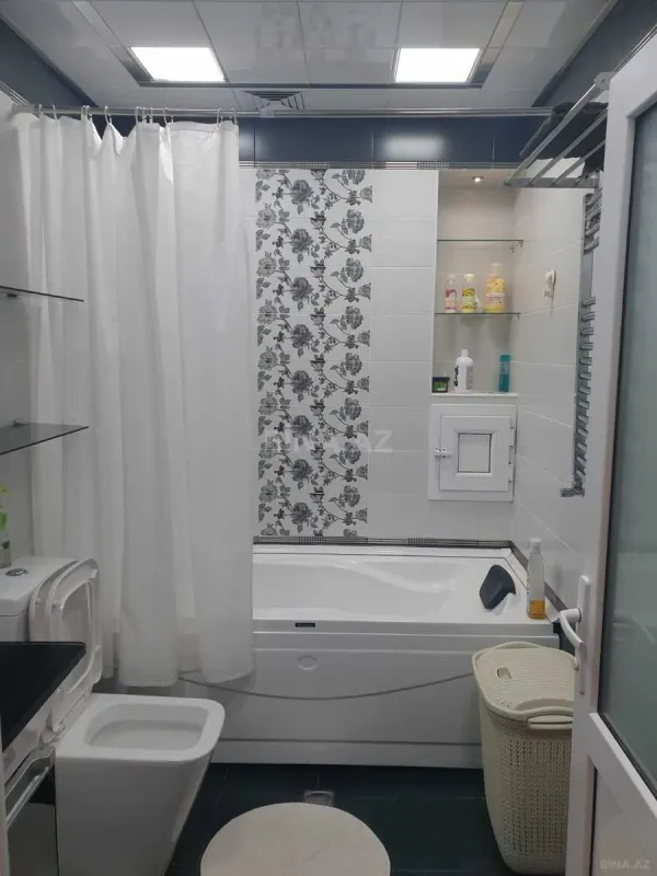 Kirayə verilir 2 otaqlı mənzil 70 m²
