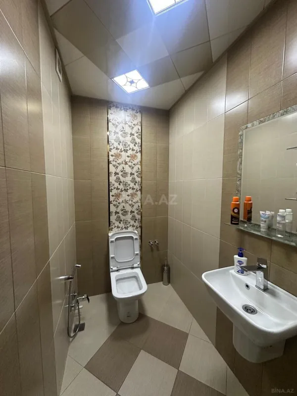 Satılır 2 otaqlı mənzil 80 m²