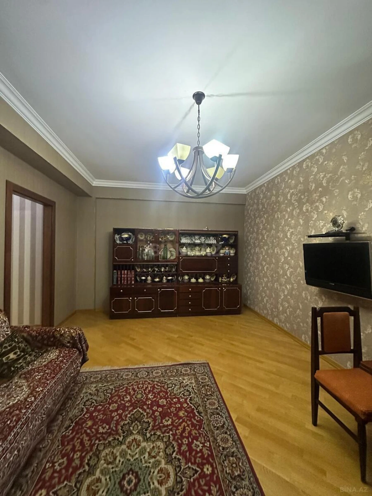 Satılır 2 otaqlı mənzil 80 m²