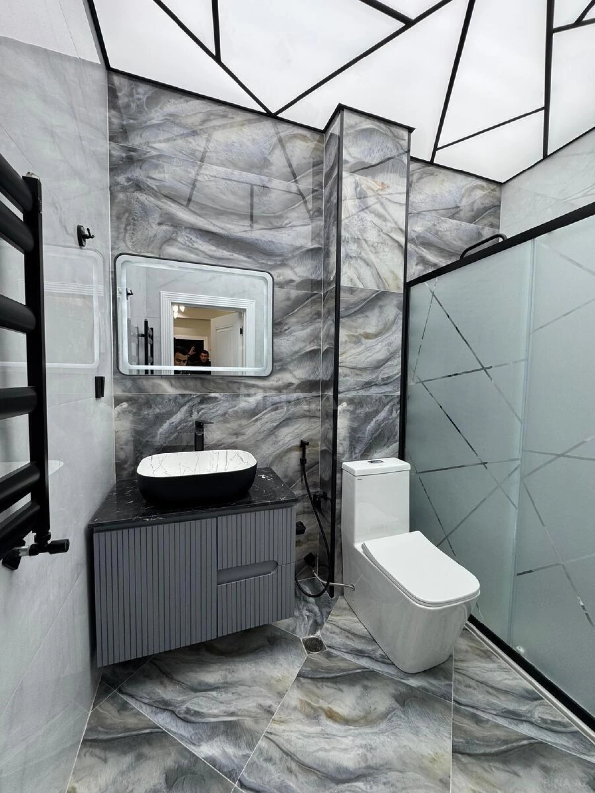 Satılır 3 otaqlı mənzil 88 m²