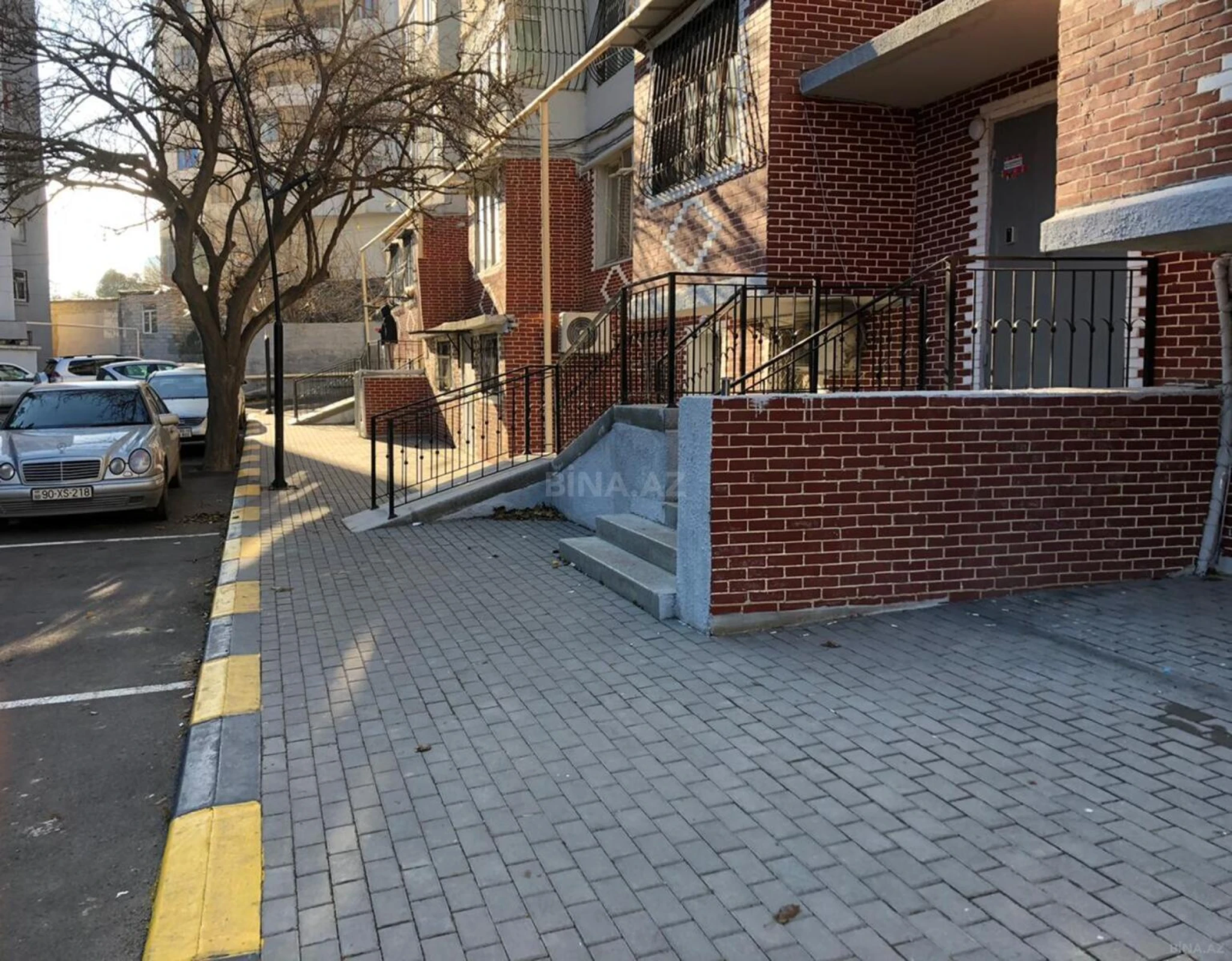 Satılır 2 otaqlı mənzil 70 m²