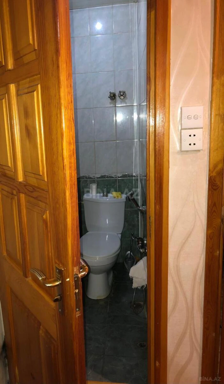 Satılır 2 otaqlı mənzil 70 m²