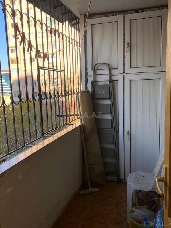 Satılır 2 otaqlı mənzil 70 m²