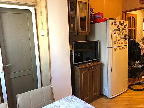 Satılır 2 otaqlı mənzil 70 m²