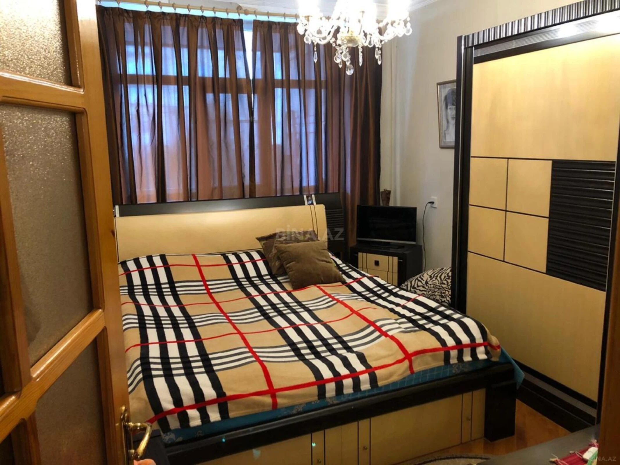 Satılır 2 otaqlı mənzil 70 m²
