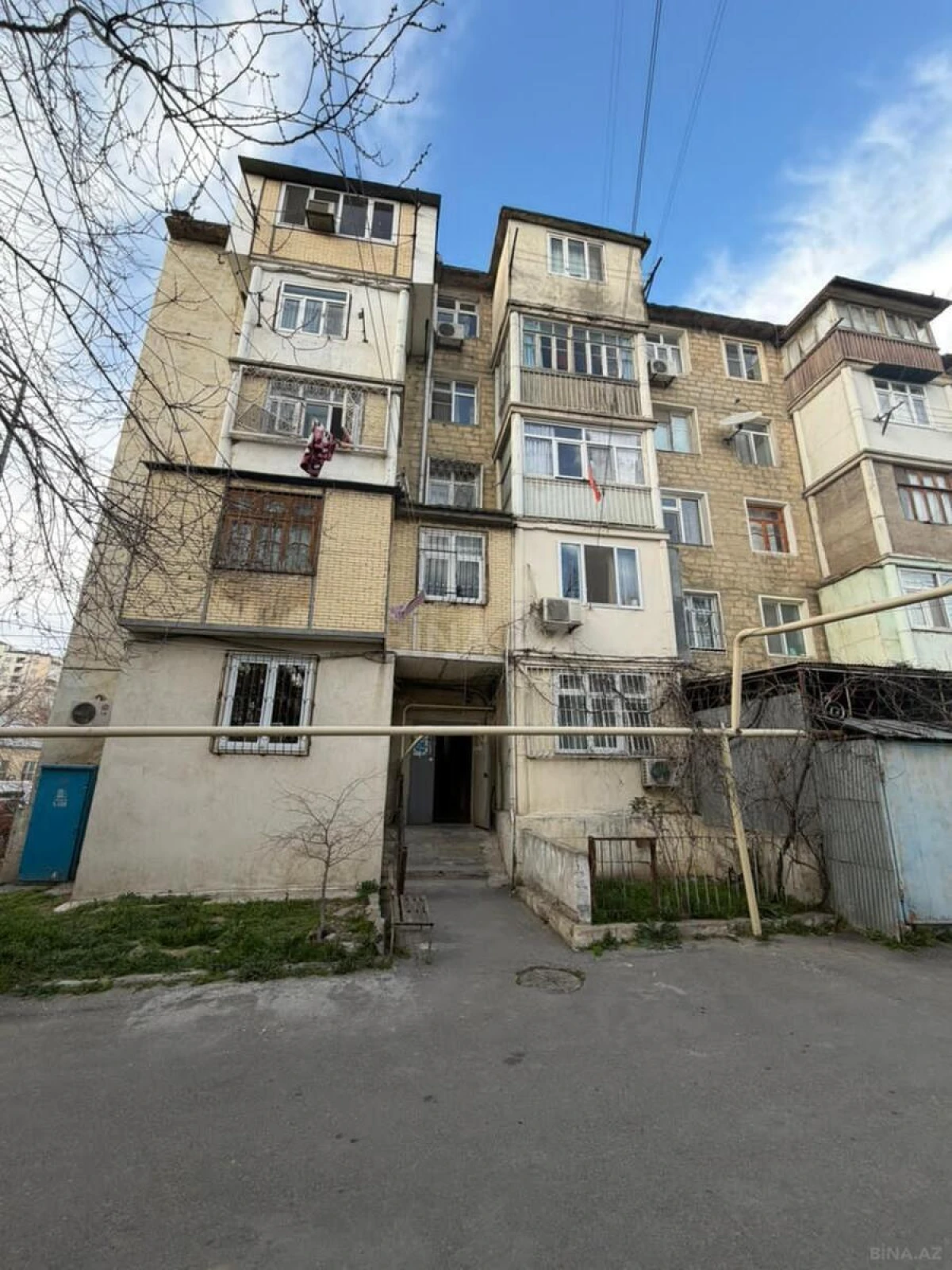 Satılır 2 otaqlı mənzil 45 m²