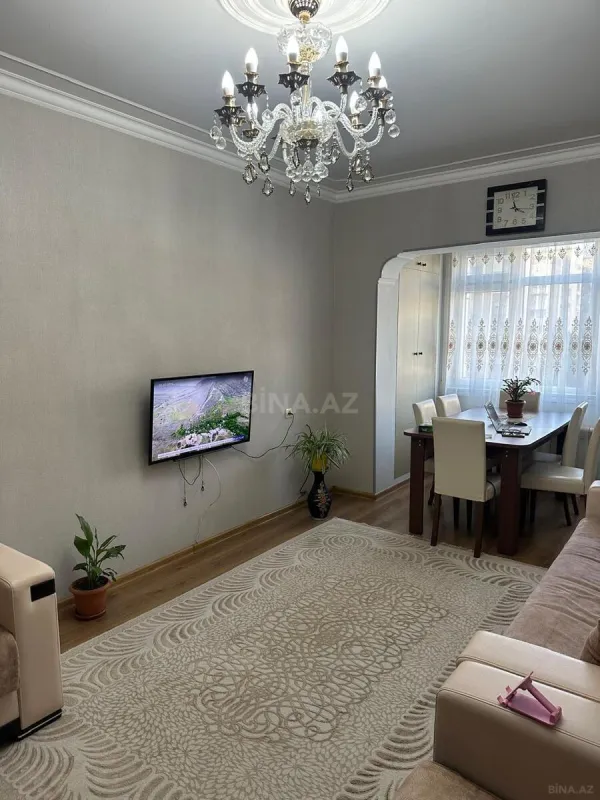 Satılır 3 otaqlı mənzil 90 m²