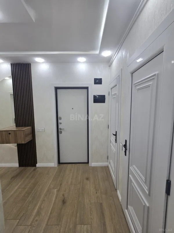 Satılır 2 otaqlı mənzil 70 m²
