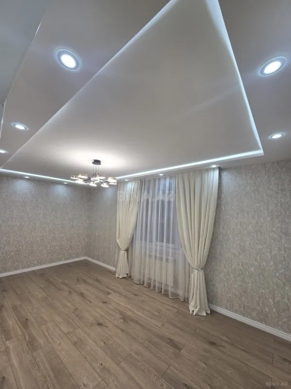 Satılır 2 otaqlı mənzil 70 m²