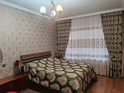 Satılır 3 otaqlı mənzil 90 m²