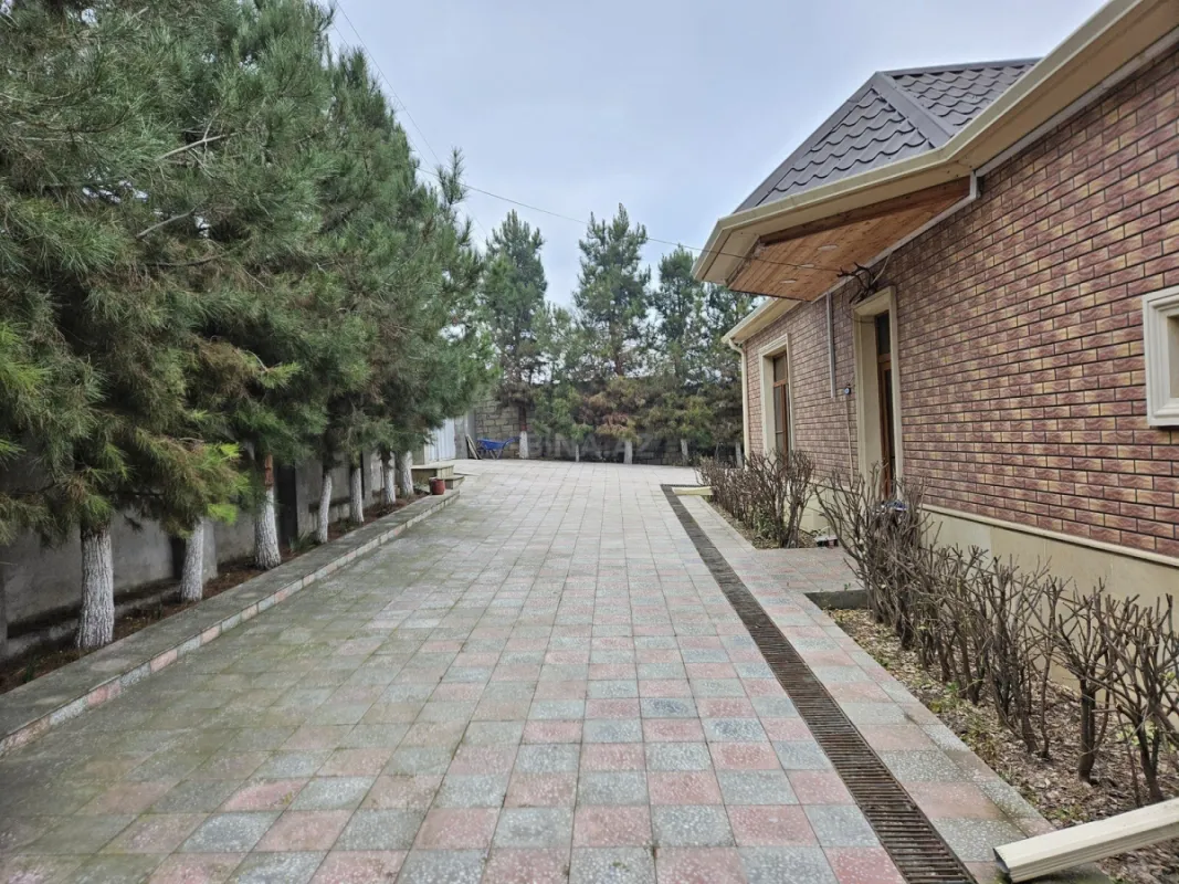 Satılır 4 otaqlı həyət evi 90 m²