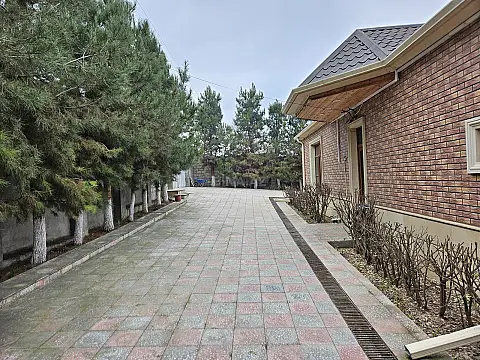 Satılır 4 otaqlı həyət evi 90 m²