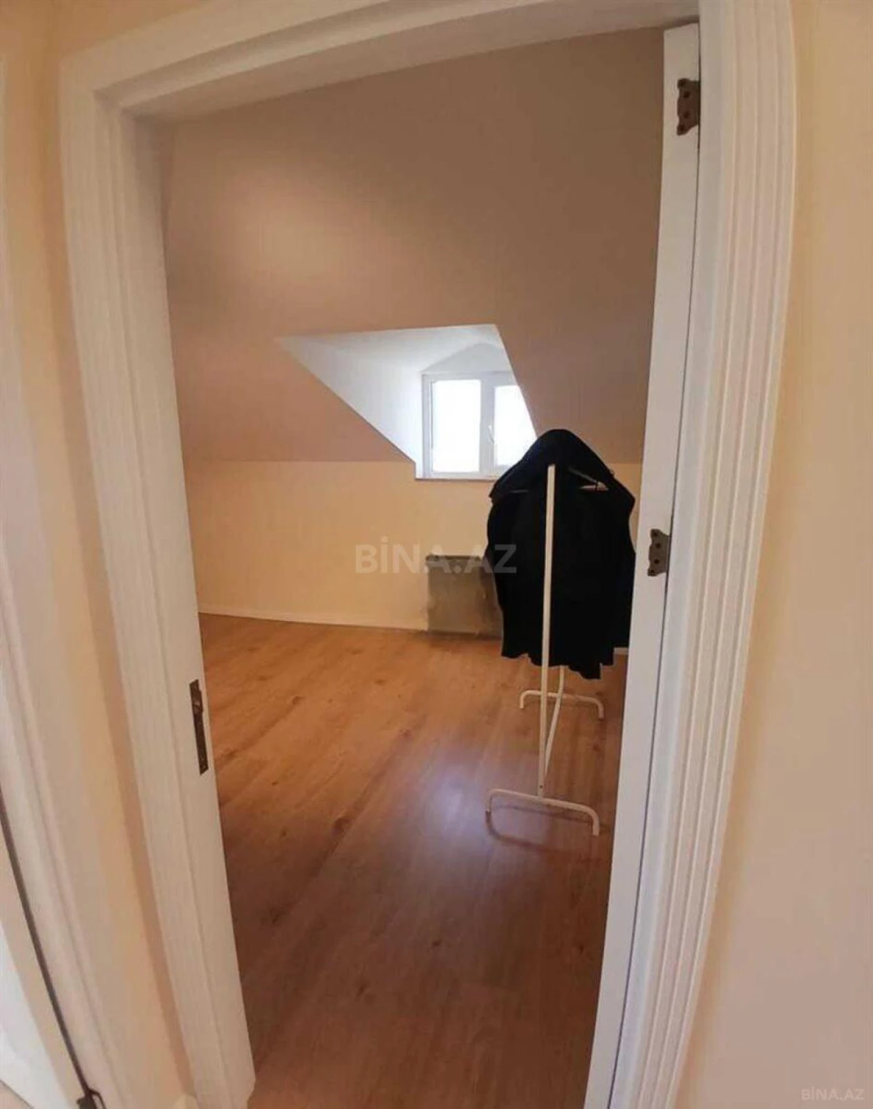 Satılır 3 otaqlı mənzil 75 m²