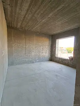 Satılır 6 otaqlı həyət evi 300 m²