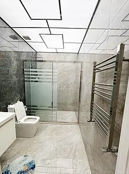 Kirayə verilir 2 otaqlı mənzil 90 m²