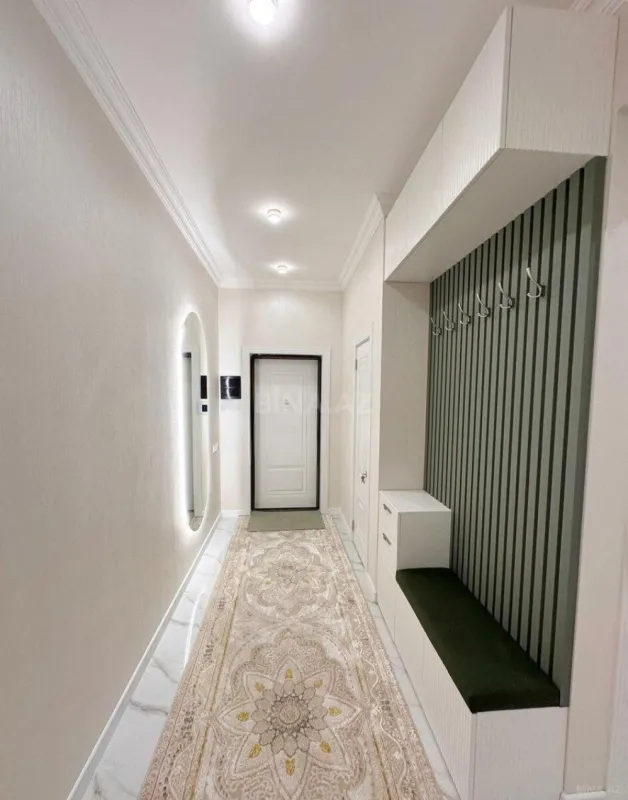 Kirayə verilir 2 otaqlı mənzil 90 m²