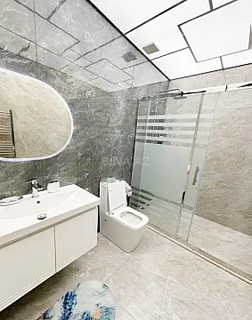 Kirayə verilir 2 otaqlı mənzil 90 m²