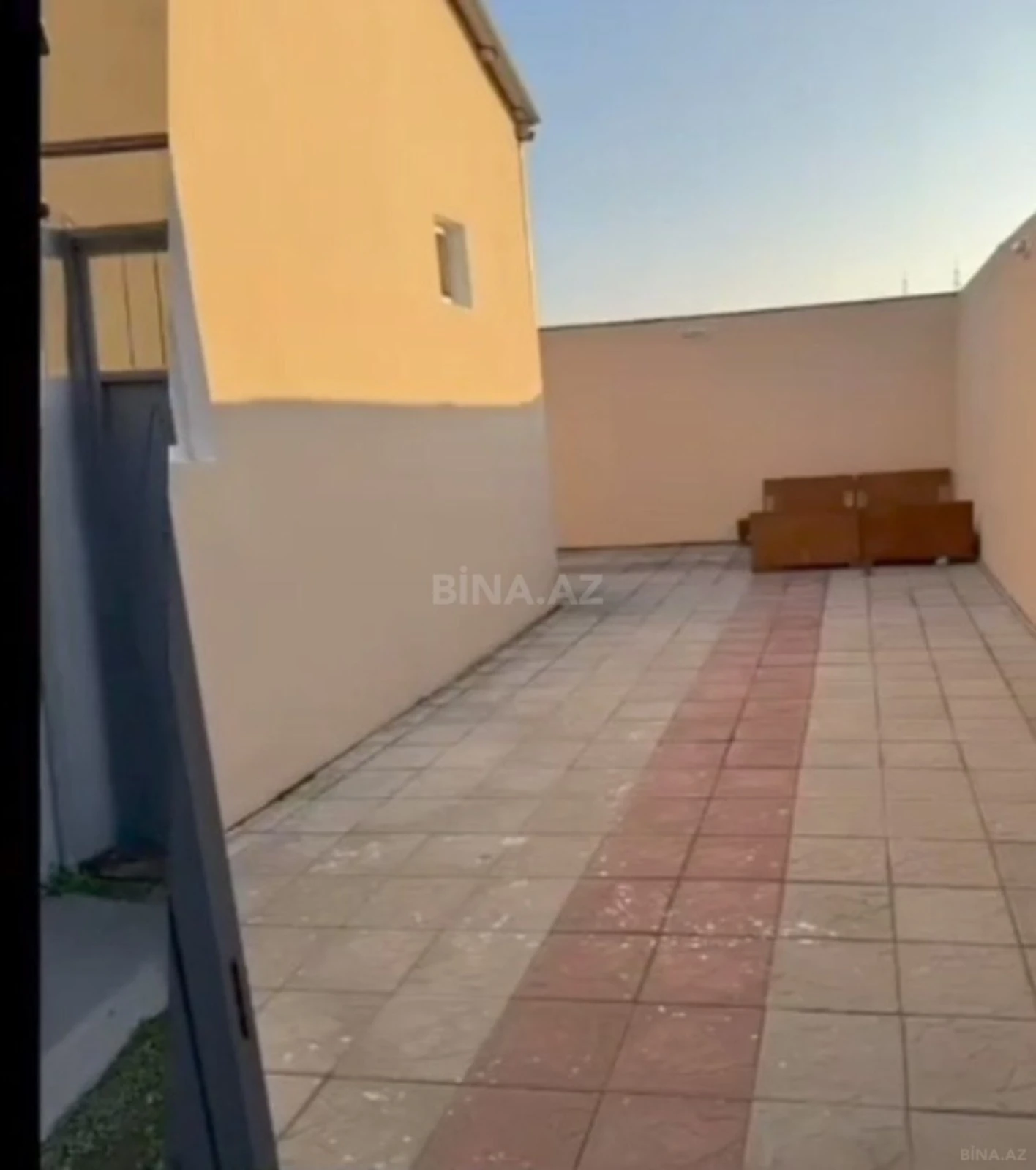 Satılır 3 otaqlı həyət evi 100 m²