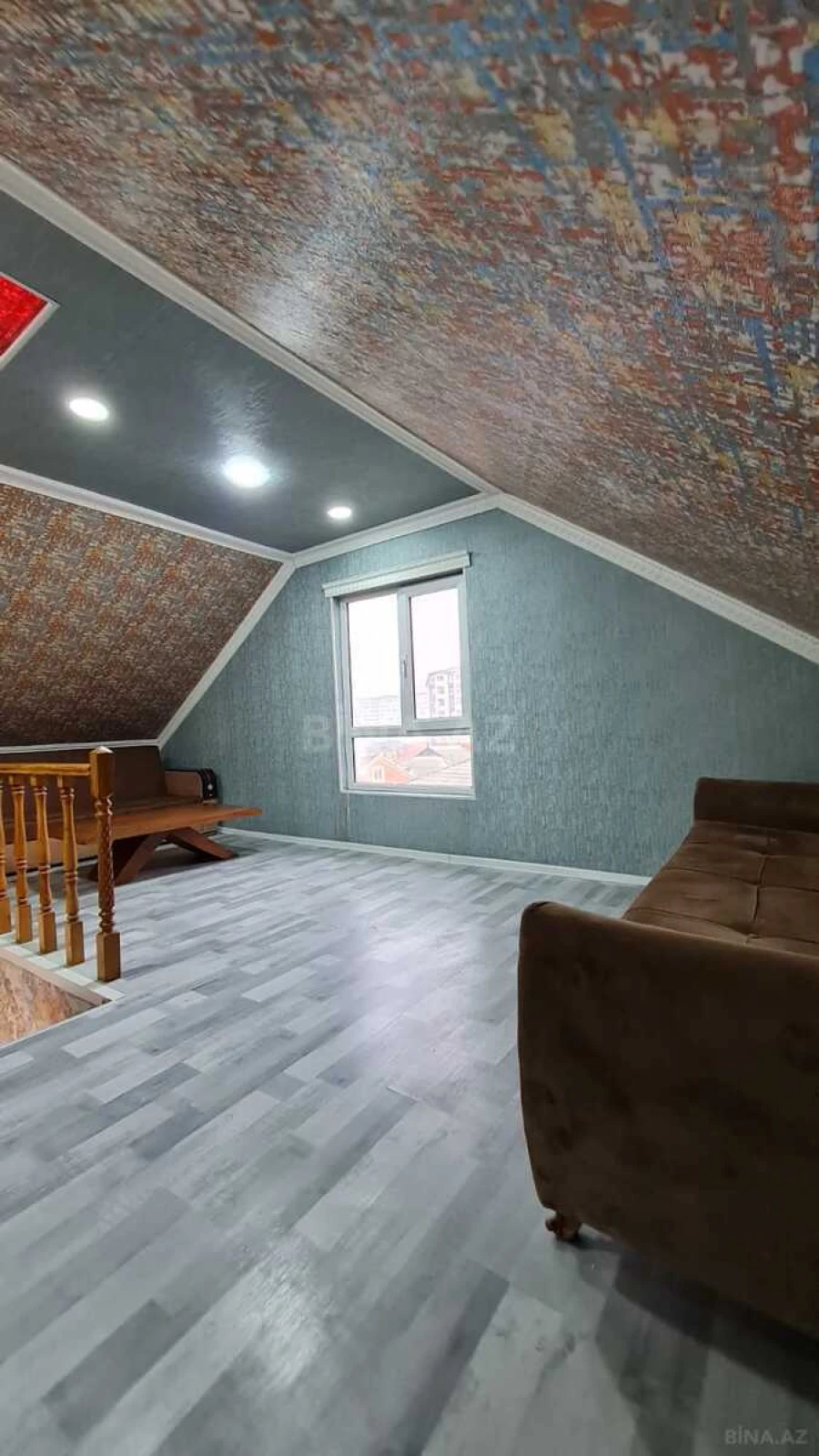 Satılır 3 otaqlı mənzil 110 m²