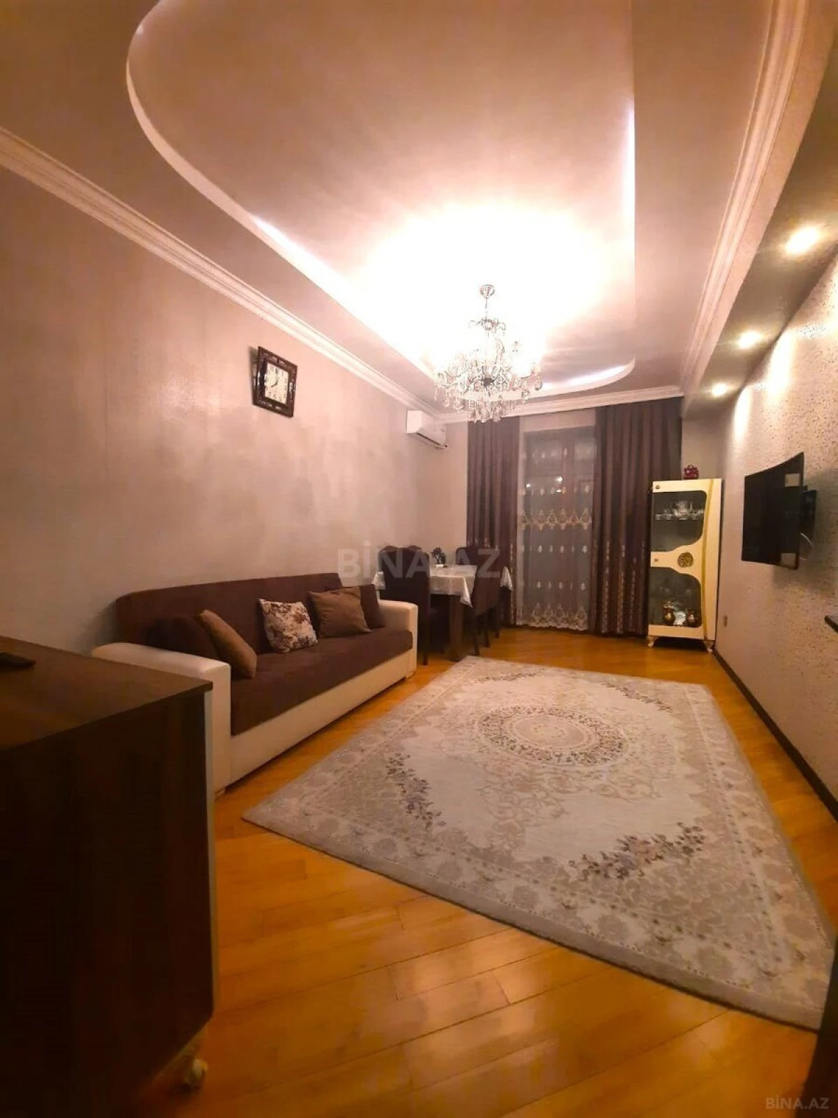 Satılır 2 otaqlı mənzil 63 m²