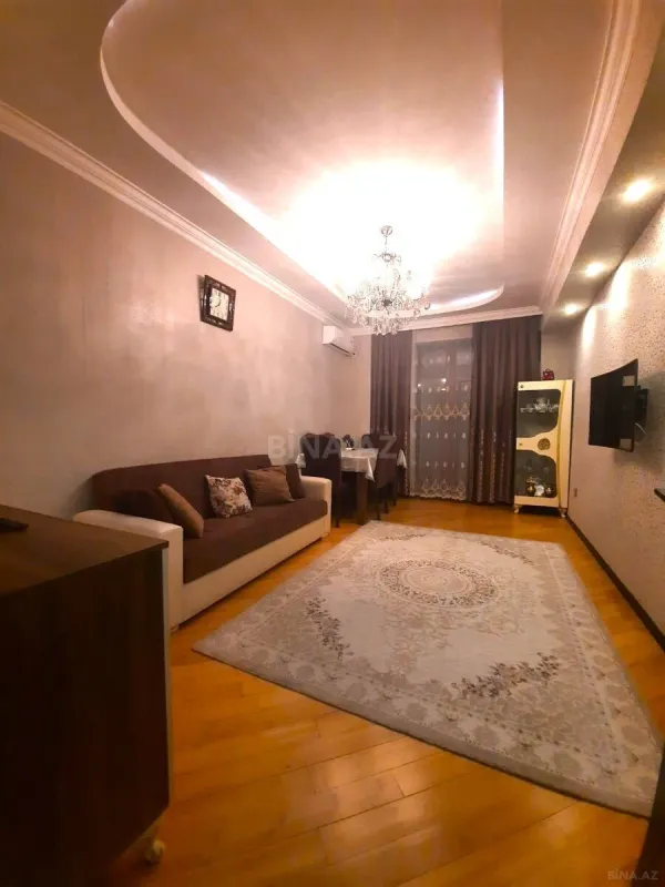 Satılır 2 otaqlı mənzil 63 m²