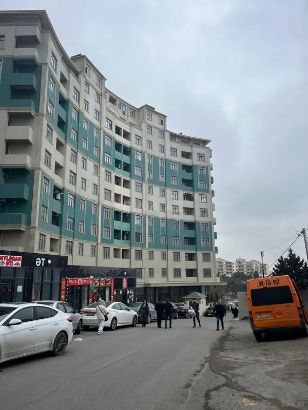 Satılır 3 otaqlı mənzil 161 m²