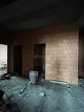 Satılır 3 otaqlı mənzil 161 m²
