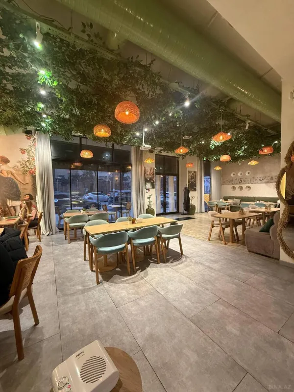 Kirayə verilir obyekt 185 m²