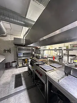 Kirayə verilir obyekt 185 m²