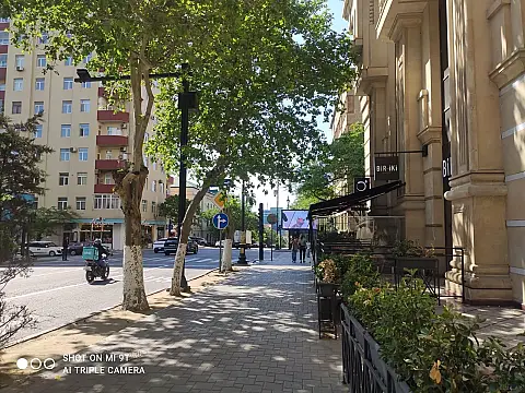 Kirayə verilir obyekt 185 m²