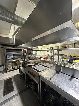 Kirayə verilir obyekt 185 m²