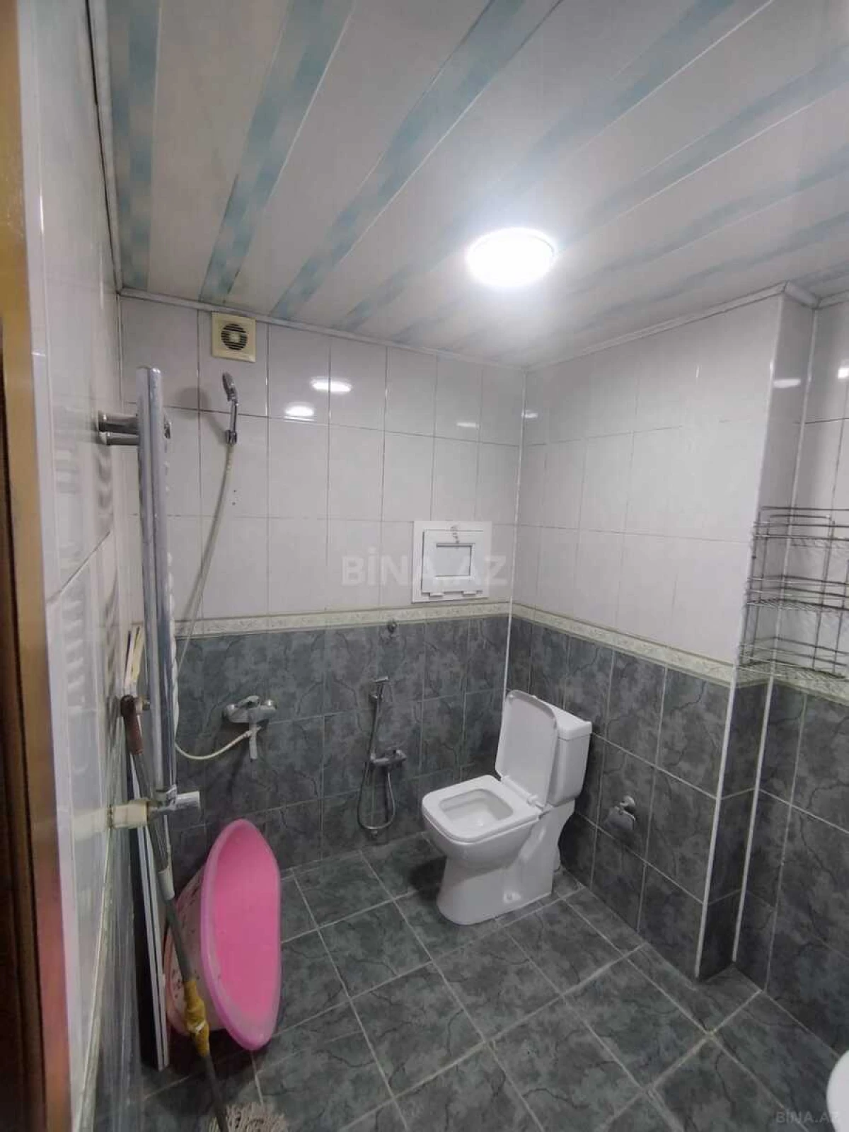 Kirayə verilir 3 otaqlı mənzil 103 m²