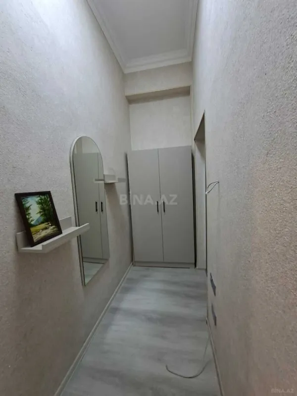 Kirayə verilir 2 otaqlı mənzil 70 m²