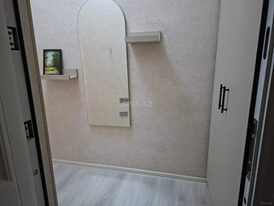 Kirayə verilir 2 otaqlı mənzil 70 m²