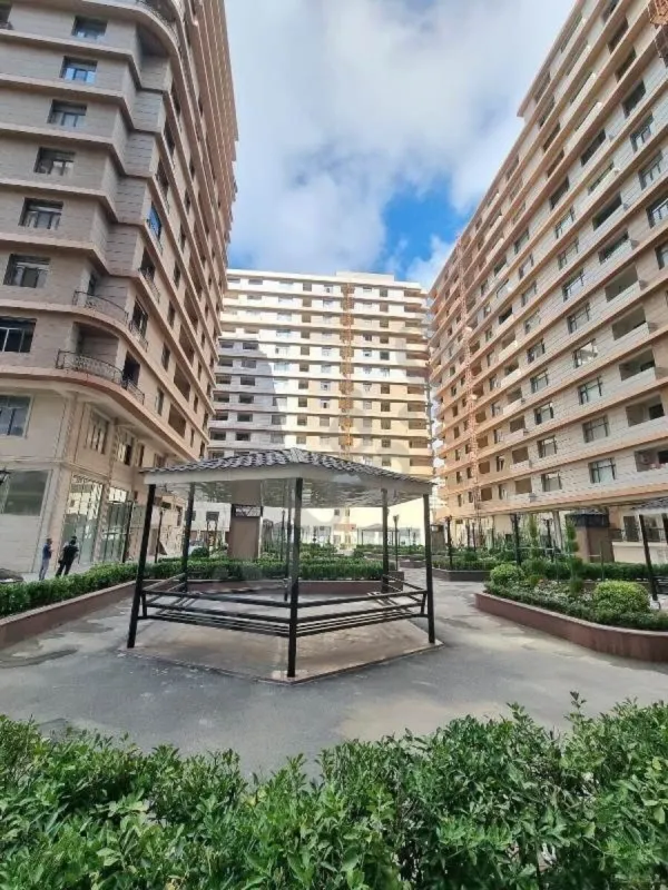 Kirayə verilir 2 otaqlı mənzil 70 m²