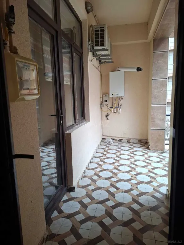 Kirayə verilir 2 otaqlı mənzil 70 m²