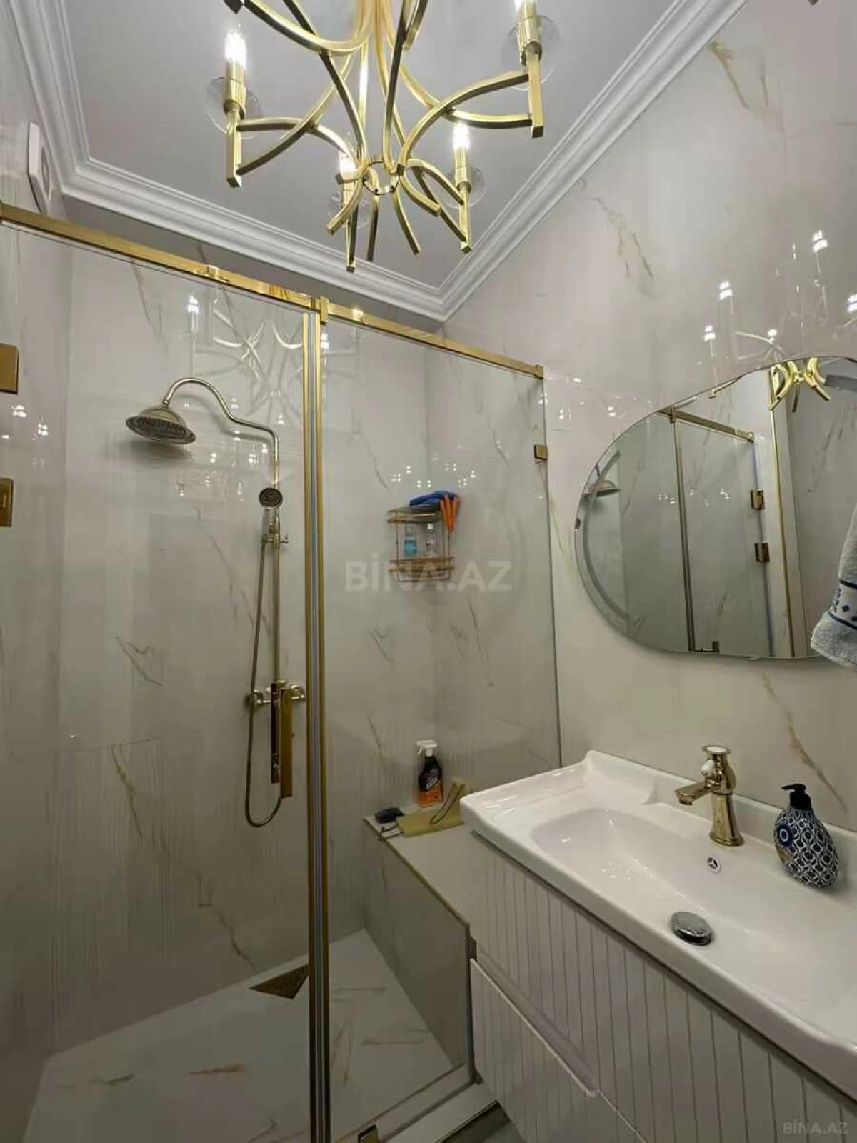 Satılır 2 otaqlı mənzil 72 m²