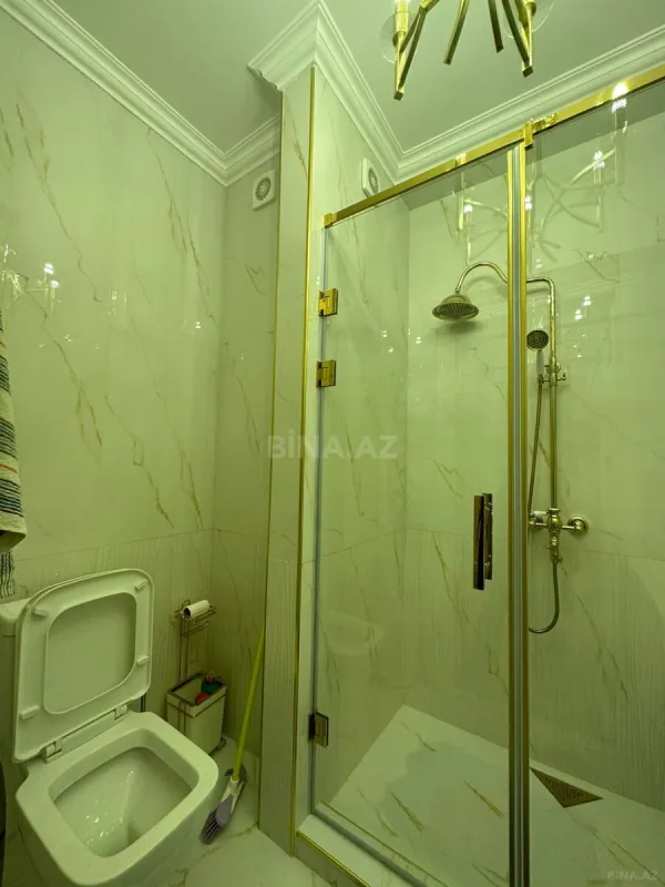 Satılır 2 otaqlı mənzil 72 m²