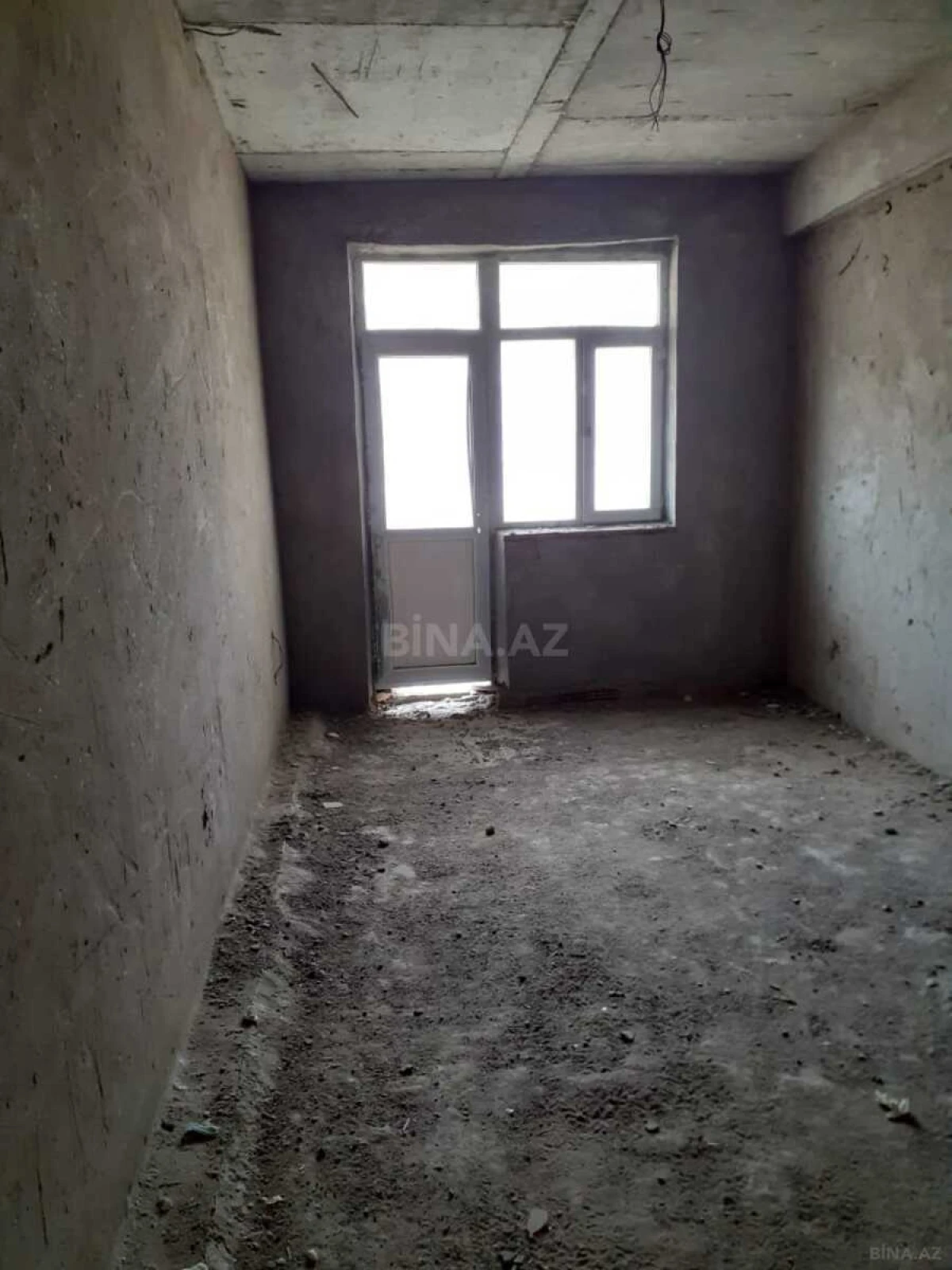 Satılır 3 otaqlı mənzil 100 m²