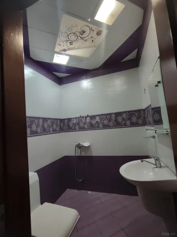 Satılır 3 otaqlı mənzil 127 m²