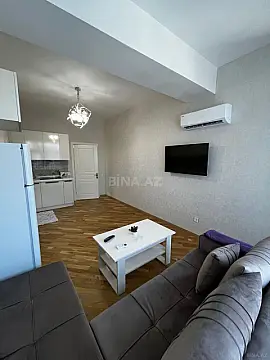 Kirayə verilir 2 otaqlı mənzil 60 m²