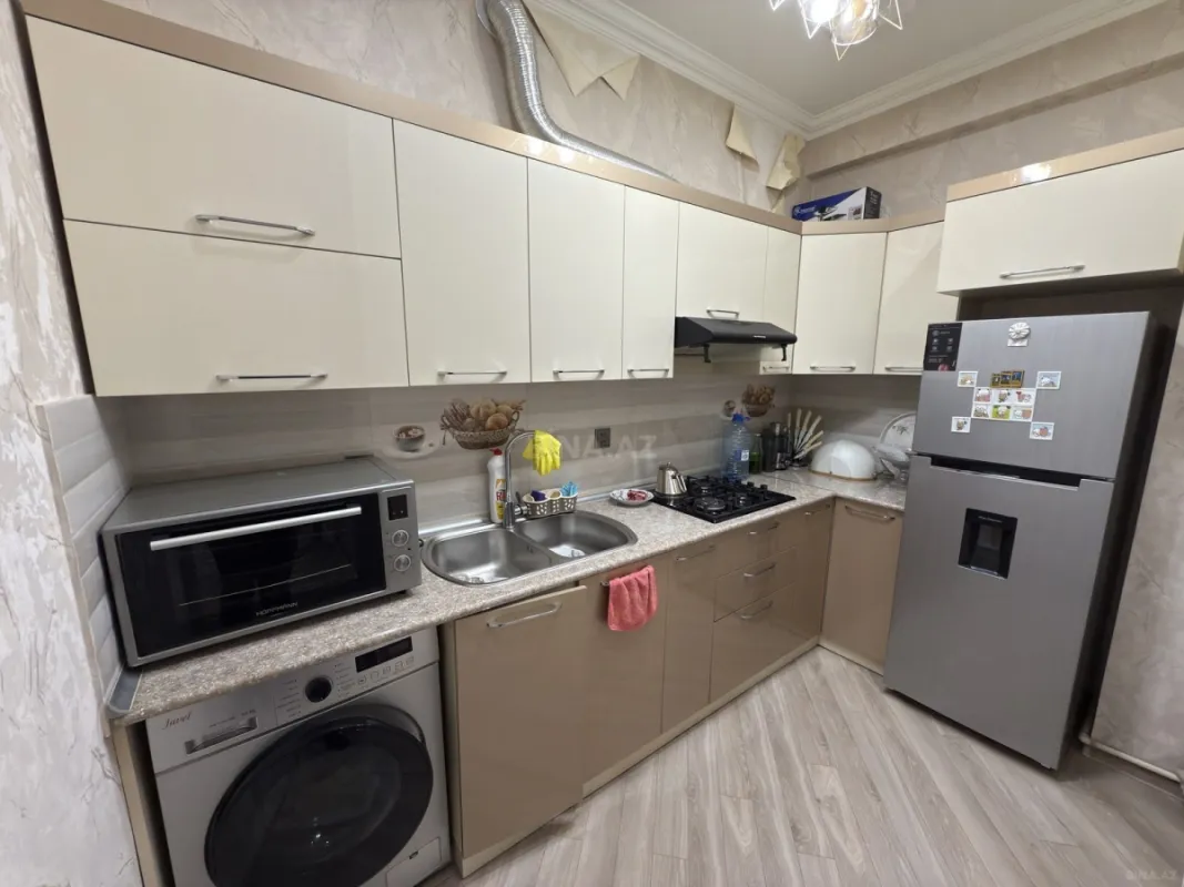 Satılır 2 otaqlı mənzil 58 m²