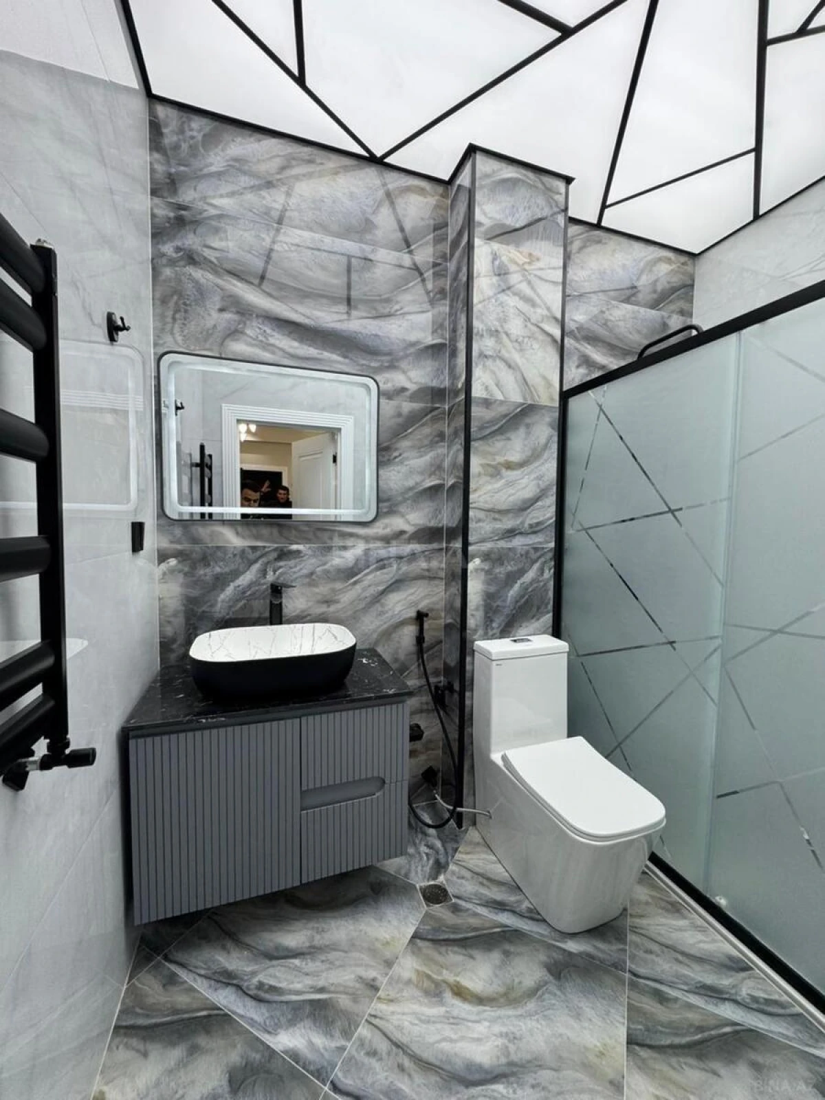 Satılır 3 otaqlı mənzil 88 m²