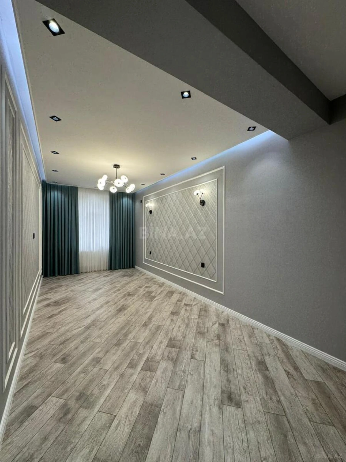Satılır 3 otaqlı mənzil 88 m²